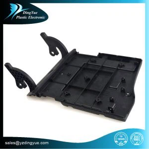 Plastik piki par Auto pyès rezèv